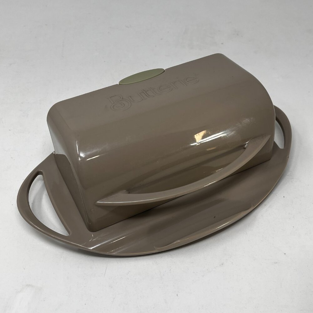 Butterie [Ivory] Flip Top Lid Butter Dish Kitchen Concepts Unlimited